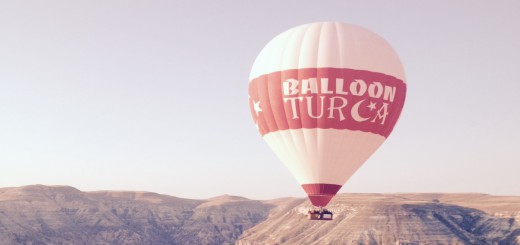 Eine Ballonfahrt über Kappadokien bietet einen kompletten Blick auf die Märchenlandschaft. Foto: Kaloglou