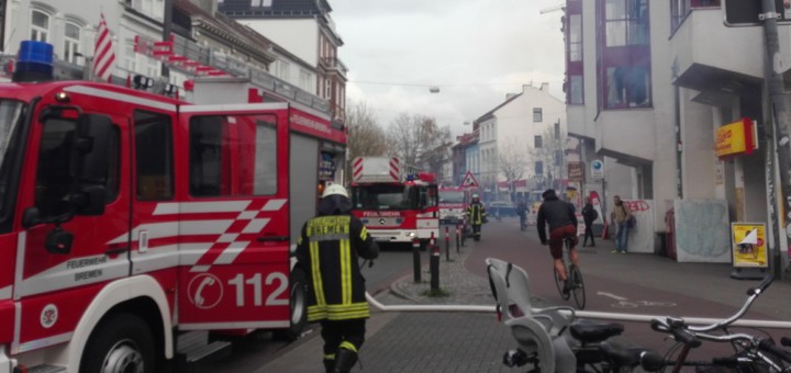Die Feuerwehr musste zum Brand bei Netto an der Straße Auf den Häfen ausrücken. Foto: Sieler