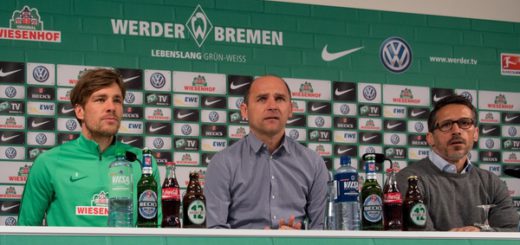 (v.l.) Clemens Fritz, Viktor Skripnik und Thomas Eichin bei der Pressekonferenz von Werder am Freitag. Foto: Nordphoto