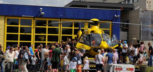 Die Starts und Landungen der Rettungshubschrauber gehören traditionell zu den Höhepunkten beim Tag der Sicherheit am Klinikum Links der Weser.Foto: pv