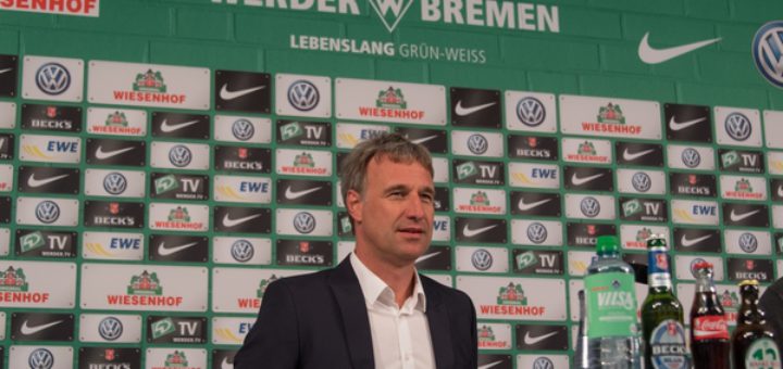 Marco Bode erklärte auf einer Pressekonferenz die Entscheidung, Geschäftsführer Thomas Eichin zu feuern. Foto: Nordphoto
