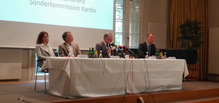 Bei der Pressekonferenz der Sonderkommission "Kardio" gaben die Ermittler einige erschütternde Erkenntnisse bekannt. Foto: Lürssen