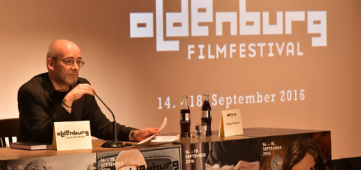 Torsten Neumann, Leiter des Filmfests Oldenburg, präsentierte die kommenden Highlights für das Festival vom 14. bis 18. September. Foto: Konczak