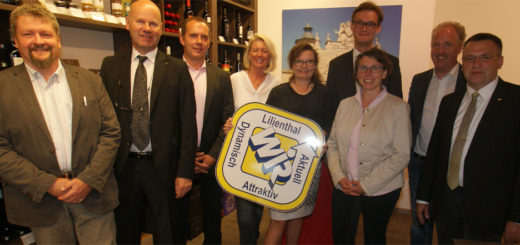 Die Bewerber fürs Bürgermeisteramt in Lilienthal stellten sich Donnerstag beim Wirtschafts-Interesenring vor. Foto: Möller