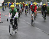 Als Kapitän führt der ehemalige Radrennfahrer Klaus Peter Thaler die Tour der Hoffnung an. Foto: Möller