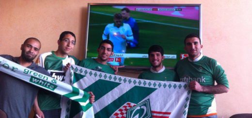 Lebenslang Grün-Weiß: Der Jordanier Mohammad Adnan und seine Fankollegen Mohanad Mohamad, Rashad Madi, Motaz Abo Salim und Ahmad Eid (v. l.) verfolgen die Spiele gerne gemeinsam.Foto: pv
