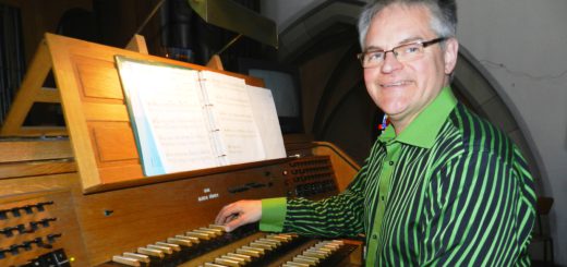 Wie facettenreich Orgelmusik sein kann, will Michael Mikolaschek den Delmenhorstern am 24. September beweisen. Foto: Pospiech