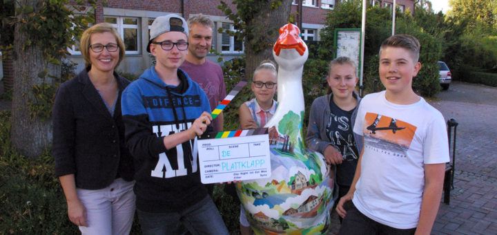 Schülerinnen und Schüler von vier Ganderkeseer Schulen arbeiten derzeit an einem plattdeutschen Filmprojekt - der PlattKlapp. Foto: Harm