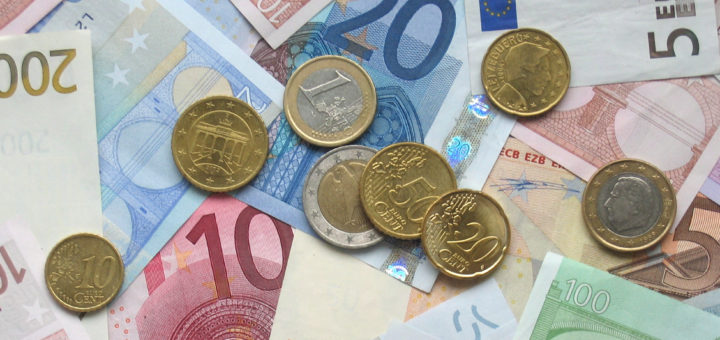 Gebührenerhöhung: Mehr Euro sollen an Bremen fließen. Symbolfoto: Pixabay