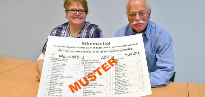 Kerstin Meyerholz von der Stadtverwaltung und Ulf Kors, stellvertretender Vorsitzender des amtierenden Seniorenbeirats, hoffen auf eine große Wahlbeteiligung.