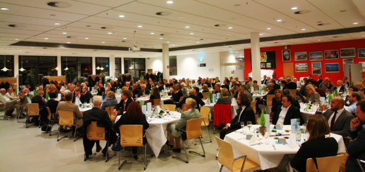 Auch in diesem Jahr gut besucht: das Stiftungsmahl der Stadtteil-Stiftung Hemelingen. Foto: pv
