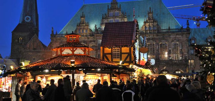 Der Bremer Weihnachtsmarkt zieht Tausende Besucher jeden Abend an. Foto: Schlie