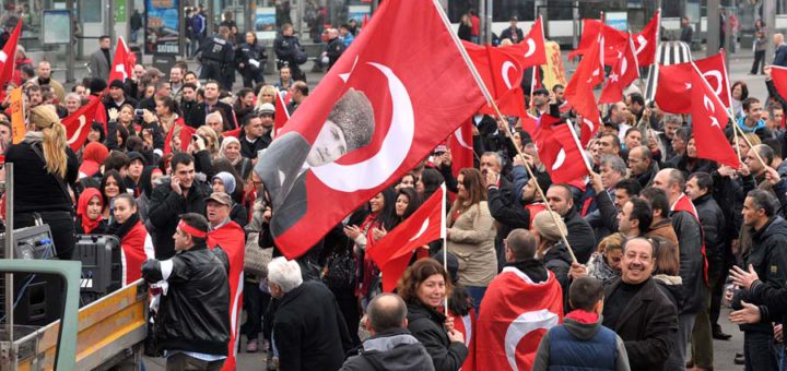Das Vorhaben des türkischen Staatschefs sorgt für Ärger unter Bremer Türken. Foto: WR