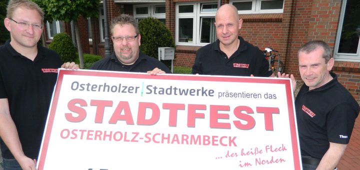 Haben die Planungen für das 26. Stadtfest fast abgeschlossen: Sebastian Dippe, Tim Schwarzrock, Frank Wätjen und Thomas Rühl (von links). Foto: Bosse