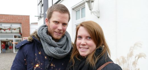 Michel Lange und Nina Schobe freuen sich auf ihr erstes Silvester in Achim. Foto: Beinke