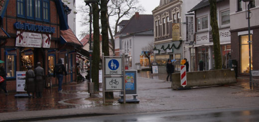 Der CDU-Kommunalpolitiker Stefan Haake wünscht sich eine Öffnung der Kirchenstraße für den motorisierten Individualverkehr. Foto: Möller