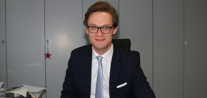 Seit gut 14 Monaten ist Kristian Willem Tangermann (CDU) Bürgermeister der Gemeinde Lilienthal. Foto: Möller