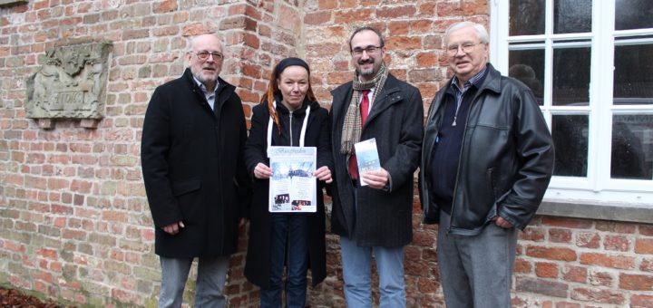 Das Organisations-Team des Burgfriedens: Klaus Peters und Carola Sonnwald, Carsten Thielbar und Erik Petersen. Foto: Harm