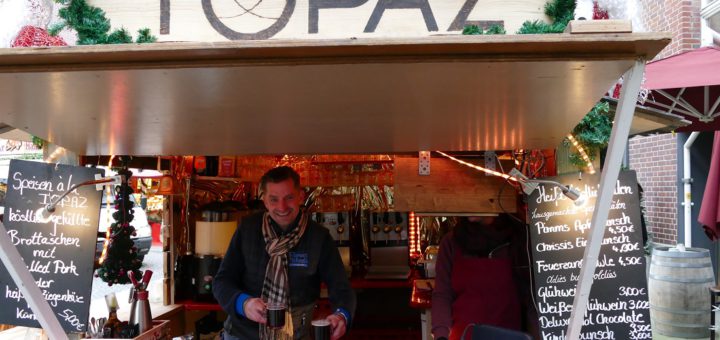Christoph Alt fordert längere Öffnunsgzeiten für Getränkestände auf dem Weihnachtsmarkt. Foto: Raddatz