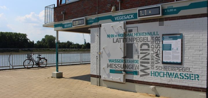 Die Signalstation an der Weser hat ihr Gesicht verändert und ist nun auch eine Gezeitenstation. Foto: Harm
