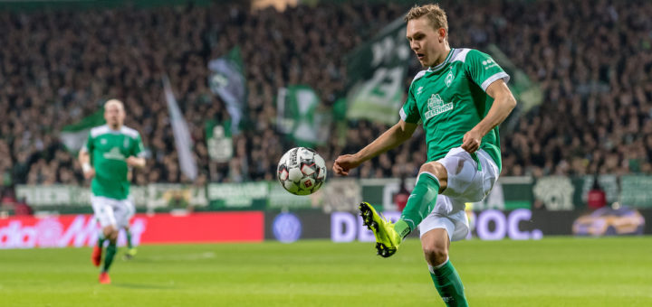 Werder-Trainer Florian Kohfeldt mit Entwicklung von Ludwig Augustinsson unter dem Strich zufrieden. Foto: Nordphoto