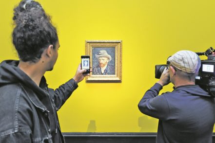 Vincent van Gogh ist als einer der bekanntesten Küanstler überhaut selbst zu einer Ikone geworden.