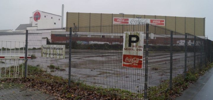 Viel Platz aber wenig los: das Coca-Cola-Gelände in Hemelingen Foto: Lenssen