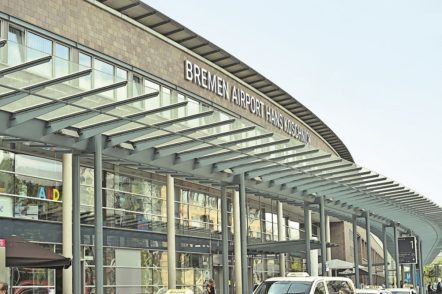 Die Corona-Pandemie lähmte auch den Bremer Flughafen. In den ersten vier Monaten zählte er nur 372.000 Passagiere, 41 Prozent weniger als ein Jahr zuvor. Doch Besserung ist in Sicht.Foto: Schlie
