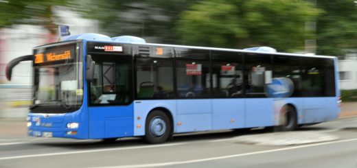 „Neu. Länger. Besser. Mehr“ lautet das Motto des neuen Busliniennetzes, das zum Sommerferienbeginn am 16. Juli in Kraft treten soll. Foto: Konczak