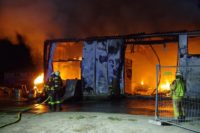 Der hintere Teil der Halle brannte völlig aus. Foto: Günther Richter