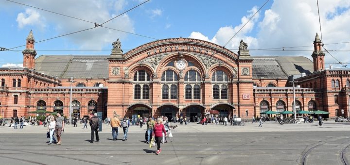Der Hauptbahnhof Bremen zählt zu den schönste Bahnhöfen der Republik.Foto: Schlie