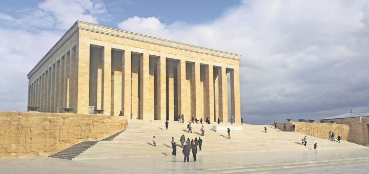 Das Atatürk-Mausoleum: Hier befindet sich die letzte Ruhestätte des Gründers der Türkischen Republik Mustafa Kemal Atatürk.Foto: deniz01eda / Pixabay