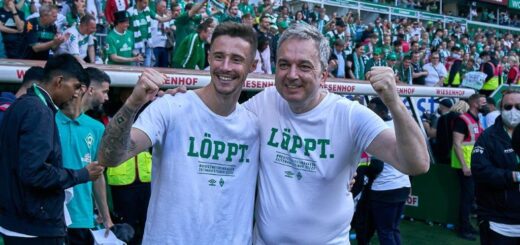 Wollen nach der Rückkehr in die 1. Liga auch in der kommenden Saison gemeinsam jubeln: Marco Friedl (li.) und Arnd Zeigler. Foto: Nordphoto