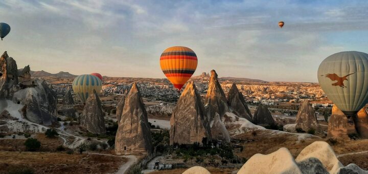 Kappadokien zählt zu den faszinierendsten Landschaften der Türkei.Foto: mcnino auf Pixabay