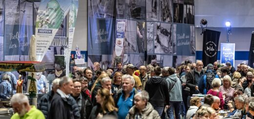 Der Countdown läuft: von Freitag bis Sonntag, 3. bis 5. November 2023 geht in der Messe Bremen das beliebte Messe-Trio aus Fisch&Feines, ReiseLust und Caravan Bremen an den Start. Foto: Rathke