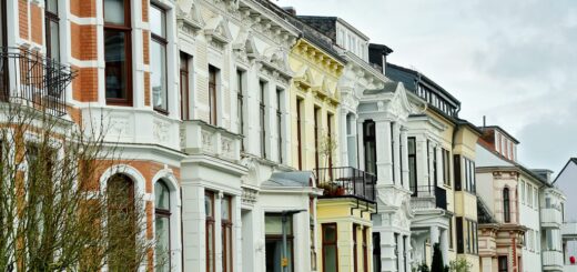 Der erste qualifizierte Mietspiegel für Bremen legt fest, wie hoch die Miete für eine Wohnung bei Neuvermietungen sein darf. Foto: Schlie