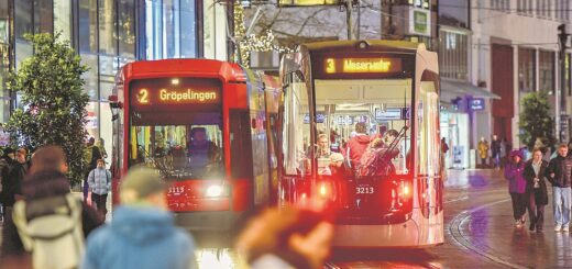 Bleibt dem Bremer Stadtbild erhalten: Die Straßenbahn in der Obernstraße.Foto: Schlie