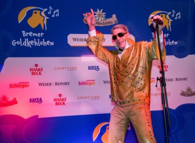  Zweitplatzierter Stefan Bitzer tanzte sich in seinem von Elvis inspirierten Outfit in die Herzen der Zuschauer. Foto: Marco Meister