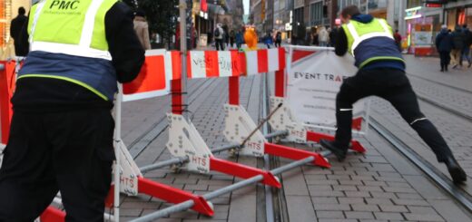 Sperrung Bremen Weihnachtsmarkt Obernstraße Terror Kosten Lkw Auto Zaun Mobile Fahrzeugsperre