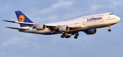 Fast 63 Jahre Lufthansa-Patenschaft mit der Hansestadt. Aktuell fliegt eine Boeing 747-8 mit dem Namen „Bremen“ von Frankfurt aus viele Langstreckenziele weltweit an.Foto: Linus Wambach