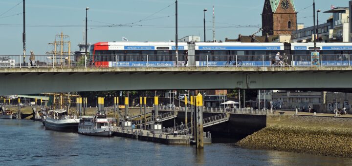 test Bürgermeister-Smidt-Brücke Brücke BSAG Straßenbahn Schlie