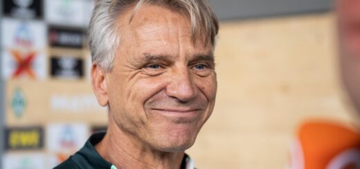 Der neue Mann an der Seitenlinie: Bevor Horst Steffen beim SV Werder Bremen unterschrieb, trainierte er den Zweitligisten SV Elversberg. Foto: nordphoto GmbH / Christian Schulze