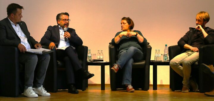 Polizei Mehrarbeit GdP SPD Grüne Linke