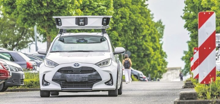 Eine Hoffnung auf mehr Effizienz bei der Kontrolle des Parkraums Bremen: Ein Scan-Car, das in Baden-Württemberg Falschparker sucht. Foto: VM BW /Leif Piechowski