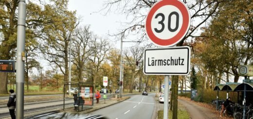 Die Borgfelder CDU will die Anordnung von Tempo 30 auf der Borgfelder Heerstraße wieder Rückgängig machen. Obwohl eine Petition vier Jahre lang dessen Einführung forderte. Foto: Schlie