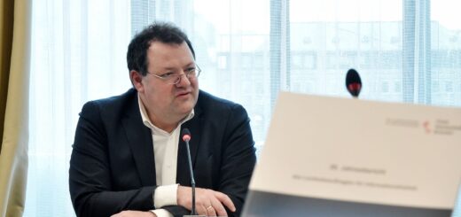 Die Anzahl der Datenschutzbeschwerden hat sich laut Dr. Timo Utemark, im vergangenen Jahr um rund 48 Prozent erhöht. Foto: Schlie