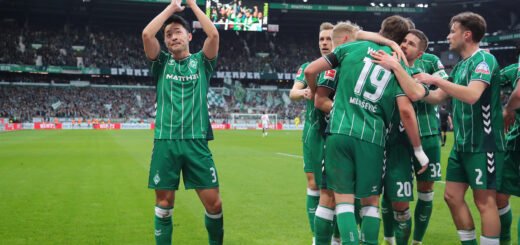 Scheinbar auf der rechten Abwehrseite nach kurzer Abstinenz wieder gesetzt und Teil des neuen Erfolgs: Yukinari Sugawara.Foto: nordphoto GmbH / Tauchnitz